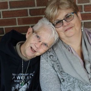 Meet your Posher, Billie